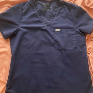 Figs navy Catarina scrub top